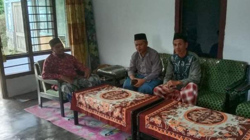 KUA Sindang Kelingi Pro-Aktif Mutakhirkan Data Masjid dan Mushalla