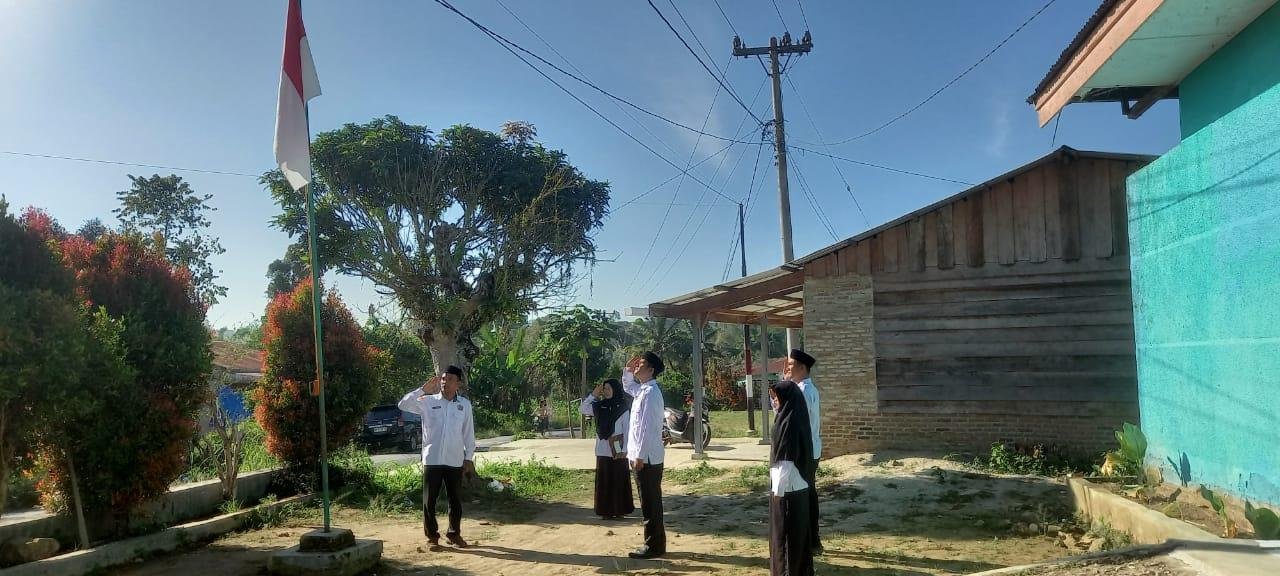 Apel Pagi KUA Lae Parira : Mempererat Tali Silaturahmi dan Kebersamaan