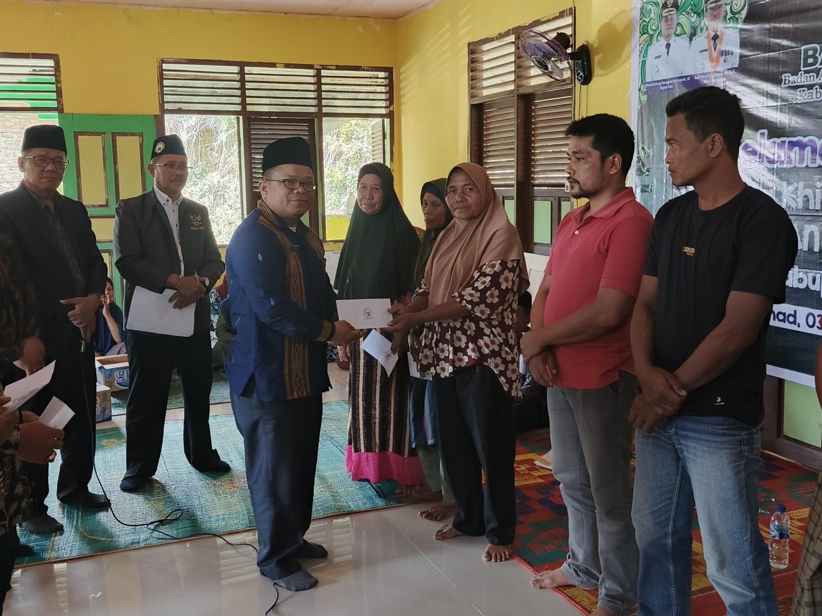 KUA Nassau Hadiri Khitan Massal dan Penyerahan Zakat Mal oleh Baznas Republik Indonesia di Desa Lumban Rau Timur