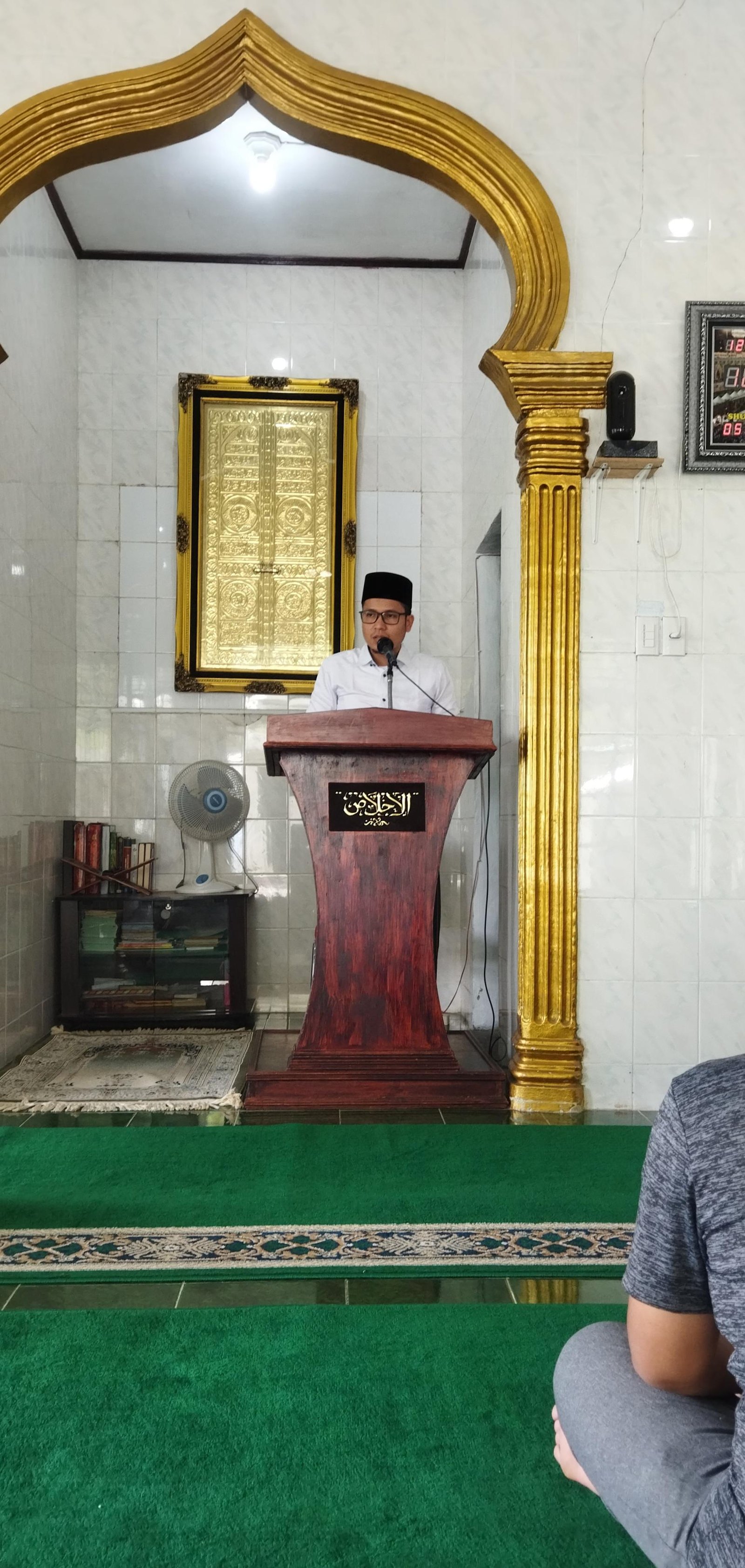 Penghulu Pertama Haranggaol Horison Perkuat Iman Umat Muslim Minoritas Lewat Khutbah Jumat
