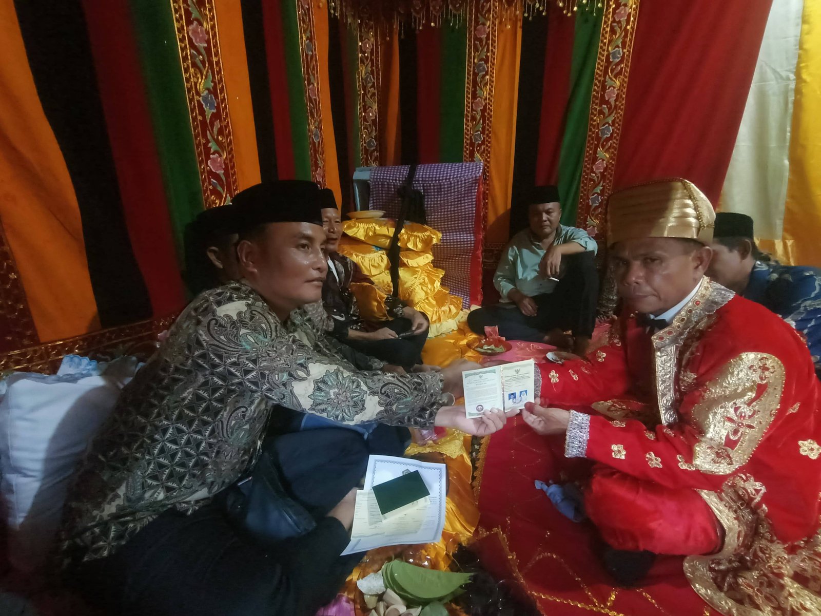 Ahad Sore yang Bersejarah, KUA Tuhemberua Pimpin Pelayanan Akad Nikah