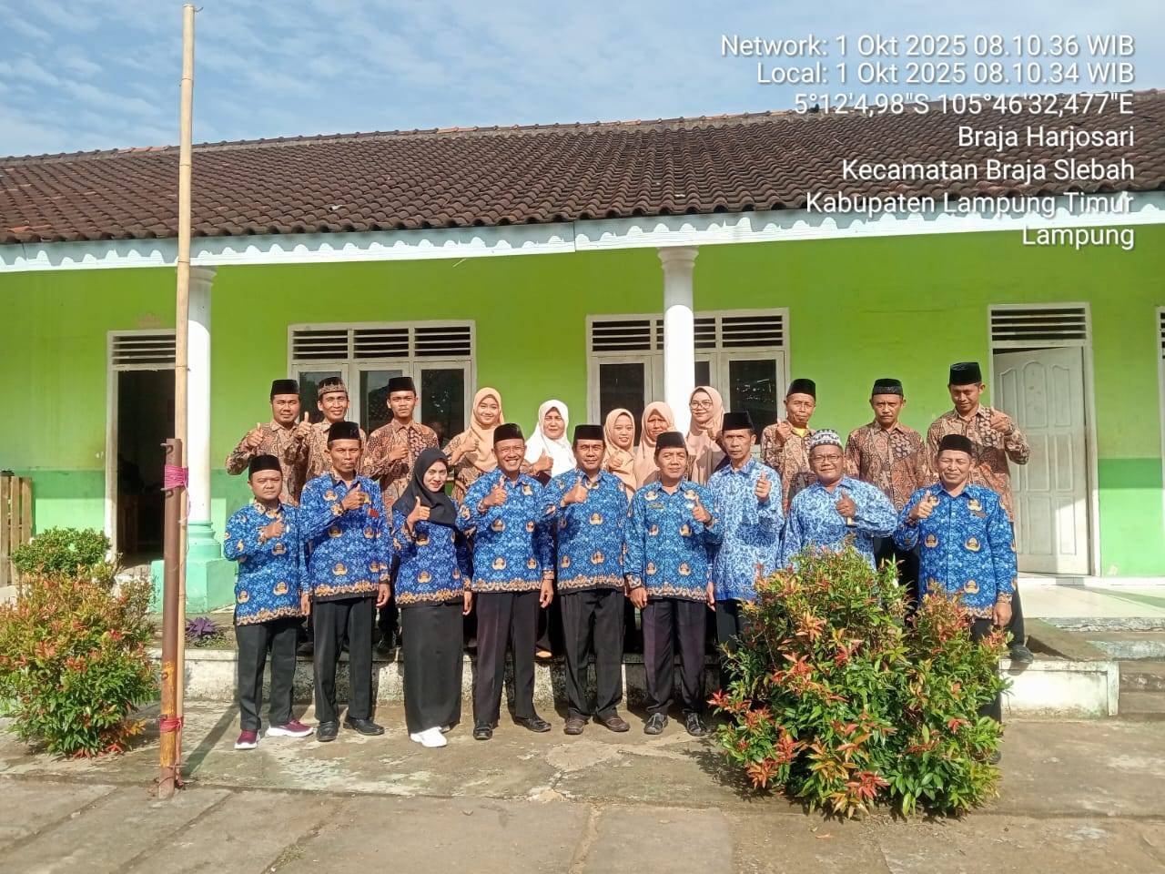 KUA Braja Selebah Gelar Upacara Hari Kesaktian Pancasila Bersama Yayasan Miftahul Ulum
