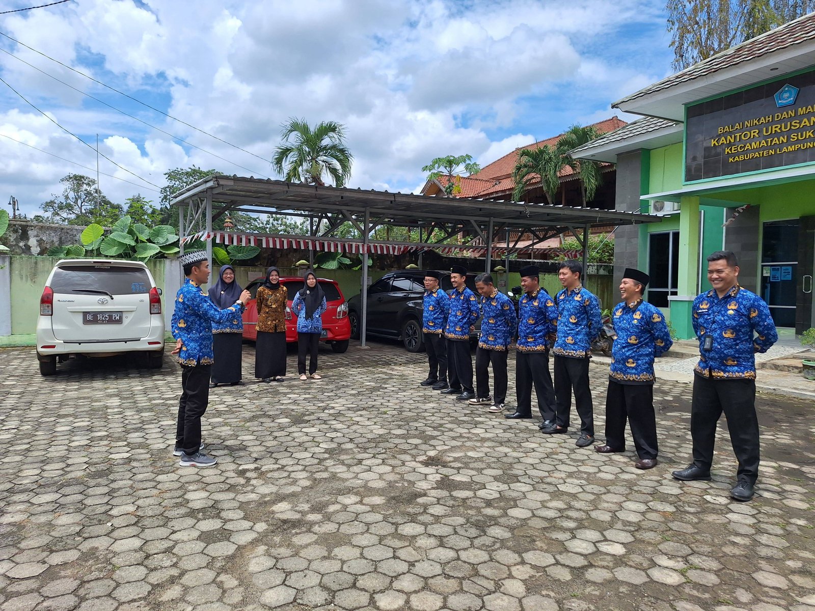 KUA Sukadana Gelar Upacara Hari Kesaktian Pancasila