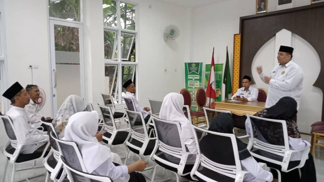 “Transformasi Layanan KUA: BIMWIN Online Solusi Efektif bagi Catin di Era Digital” 
