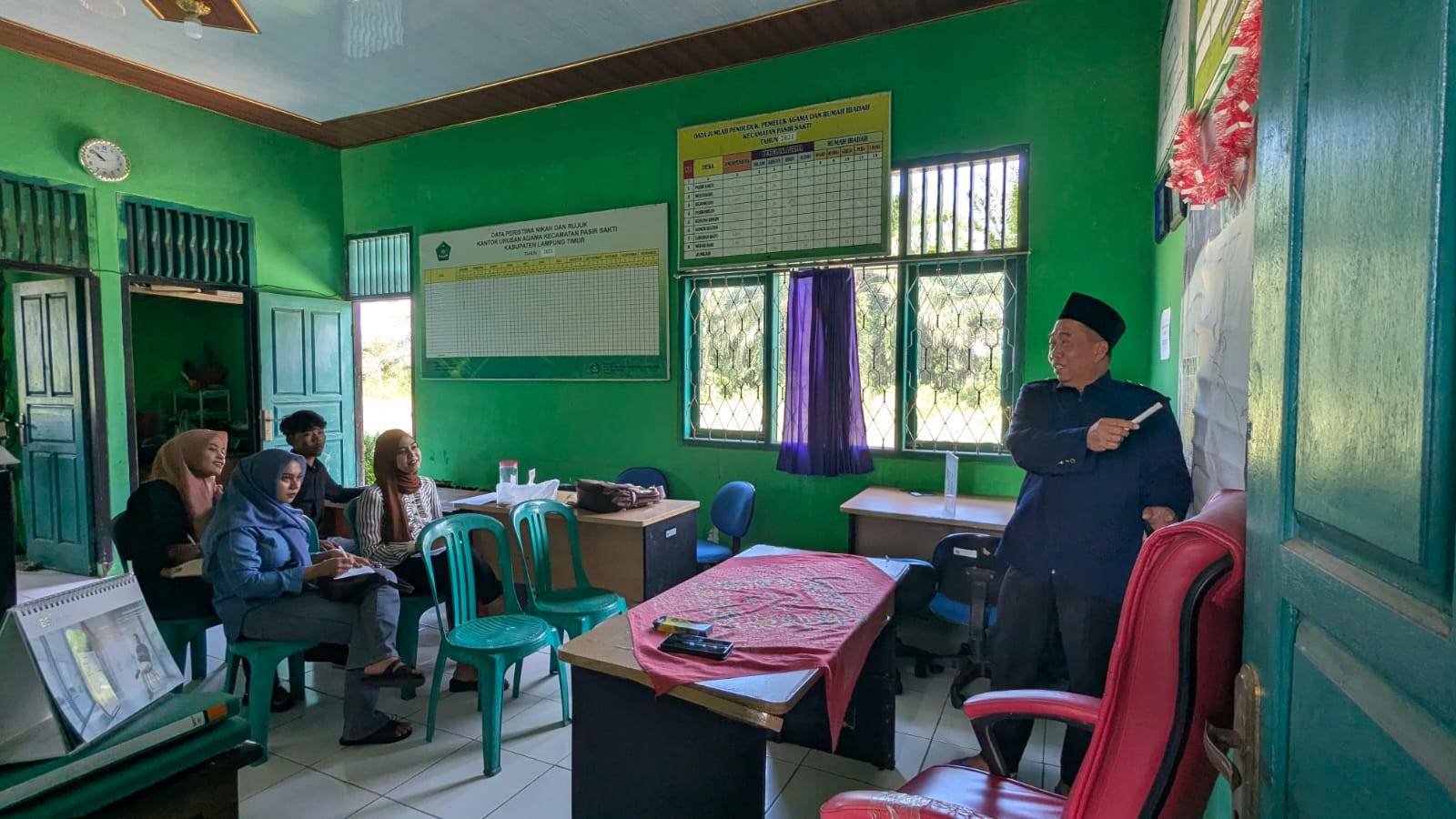 Menyiapkan Fondasi Bahagia: Calon Pengantin di Pasir Sakti Ikuti Bimwin Bersama Kepala KUA