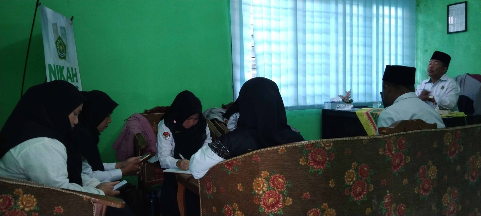 KUA Sumbul Kuatkan Peran Majelis Taklim dalam Pembinaan Umat