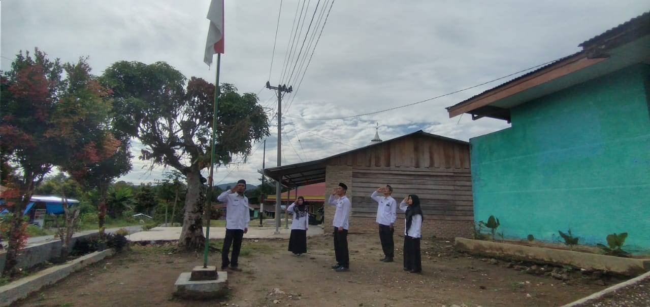 Keselarasan KUA Lae Parira : Keseimbangan Antara Disiplin dan Cinta Tanah Air