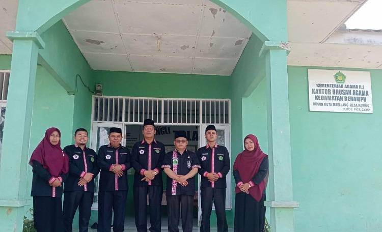KUA Berampu Terima Kunjungan Monev dari Kakan Kemenag Dairi: Fokus pada Peningkatan Kualitas Layanan