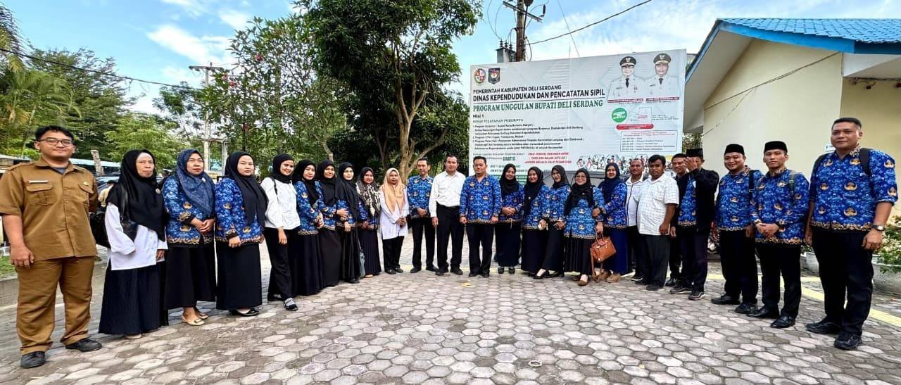Operator SIMKAH KUA STM Hilir Ikuti Pelatihan Aplikasi Salak Deli di Disdukcapil Deli Serdang
