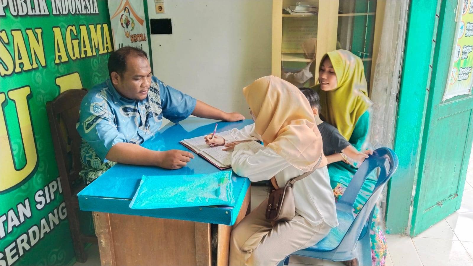 PLO KUA Sipispis Komitmen Memberikan Layanan Terbaik Bagi Masyarakat