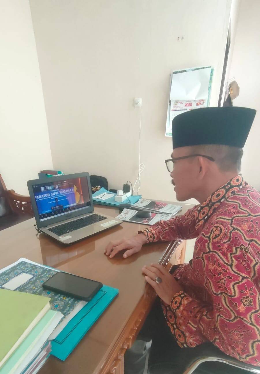 Kepala KUA Metro Kibang Ikuti Pembinaan ASN KaKanwil Lampung