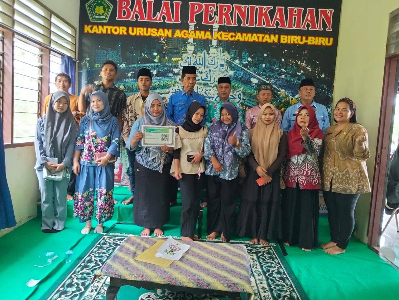 Enam Pasang Catin Ikuti Bimbingan Perkawinan di KUA Biru-Biru