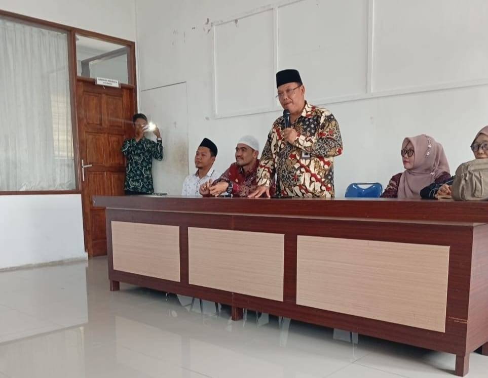 Ka KUA Gelar Pembinaan Majelis Taklim se-Kecamatan Siantar Utara