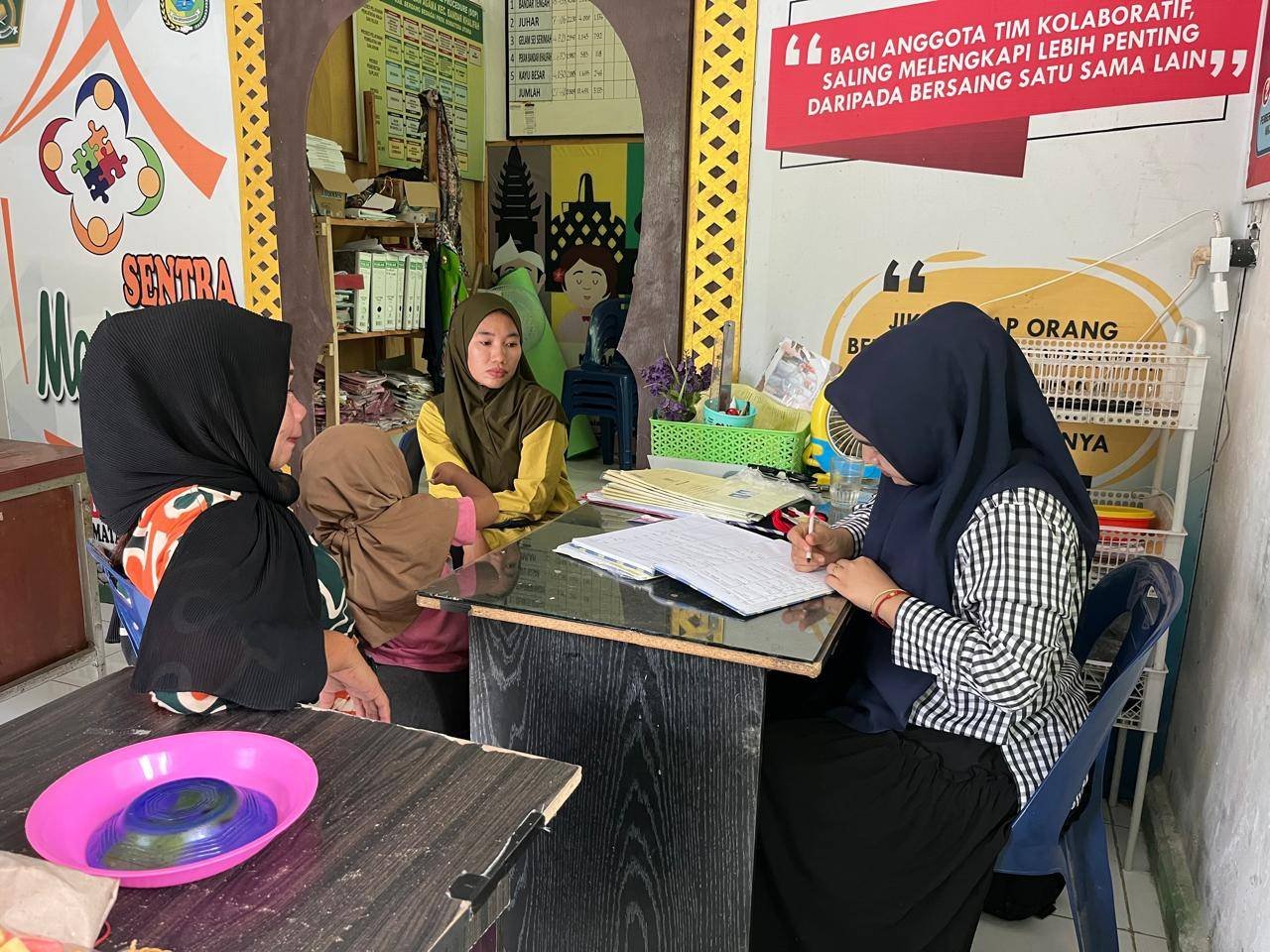 KUA Bandar Khalifah Menerima Konsultasi Persyaratan Nikah Warga Negara Asing