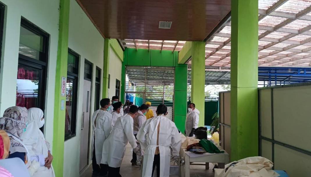 Tanggap Darurat Longsor: Pos Keagamaan Situkung Kembali Tangani Pemulasaran Jenazah Korban