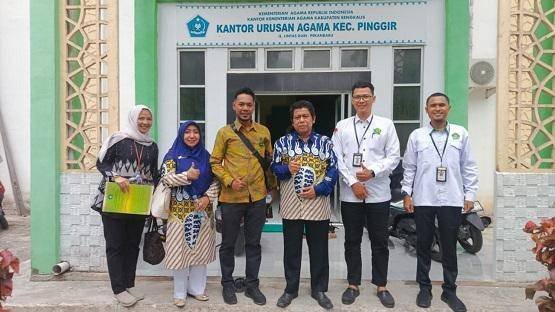 Ka. KUA Pinggir Terima Kunjungan Supervisi oleh Tim Kepenghuluan Bidang Urais Kanwil Kemenag Riau