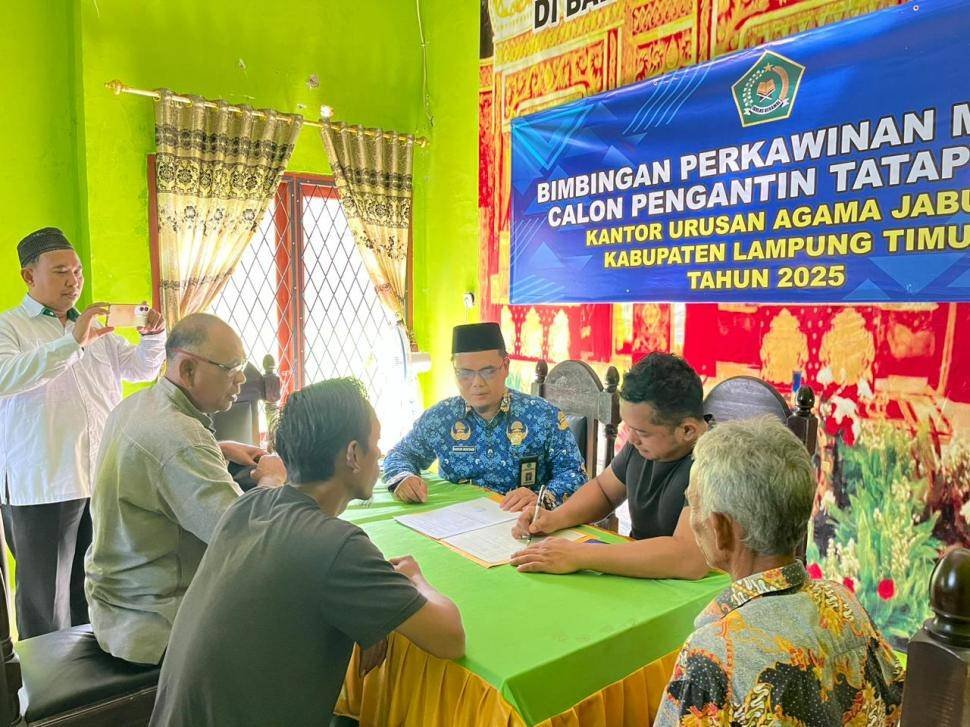 KUA Jabung Terbitkan Dua EAIW Rumah Ibadah