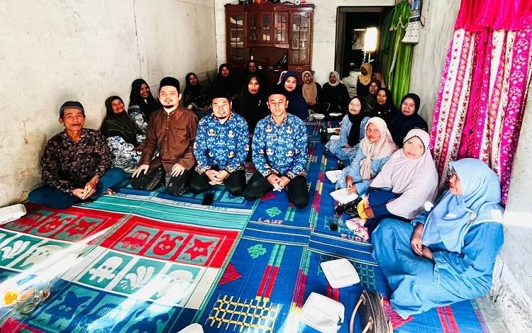 KUA Berampu Laksanakan Kegiatan Senada Berru di Majelis Taklim Al-Furqon Kuta Tinggi Desa Karing