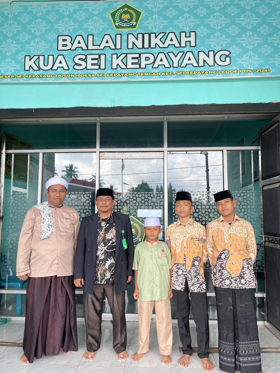Ka. KUA Sei Kepayang Lepas Santri PP Syekh Abu Shohir Ikuti Coaching Bahasa Arab di Semarang