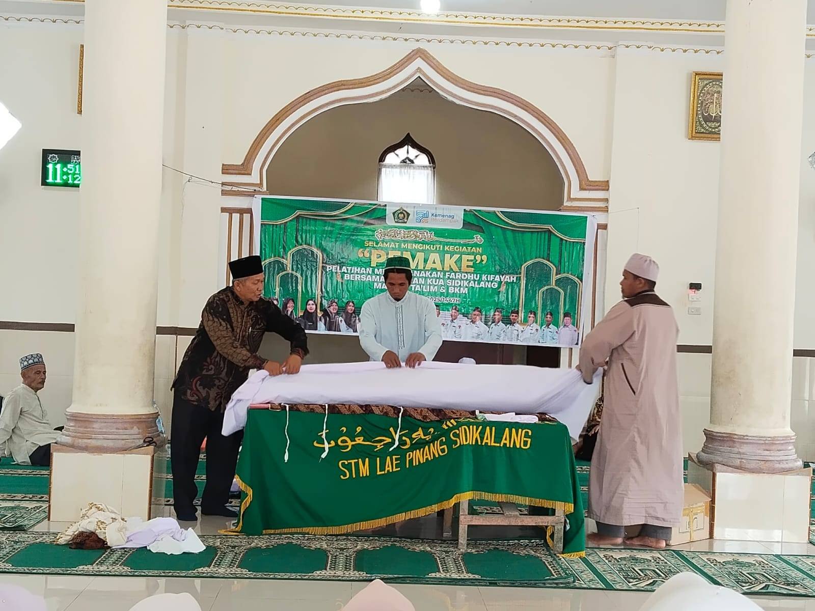 Mengurai Simpul Kain Kafan, Ikhtiar Belajar Ilmu Akhir Kehidupan