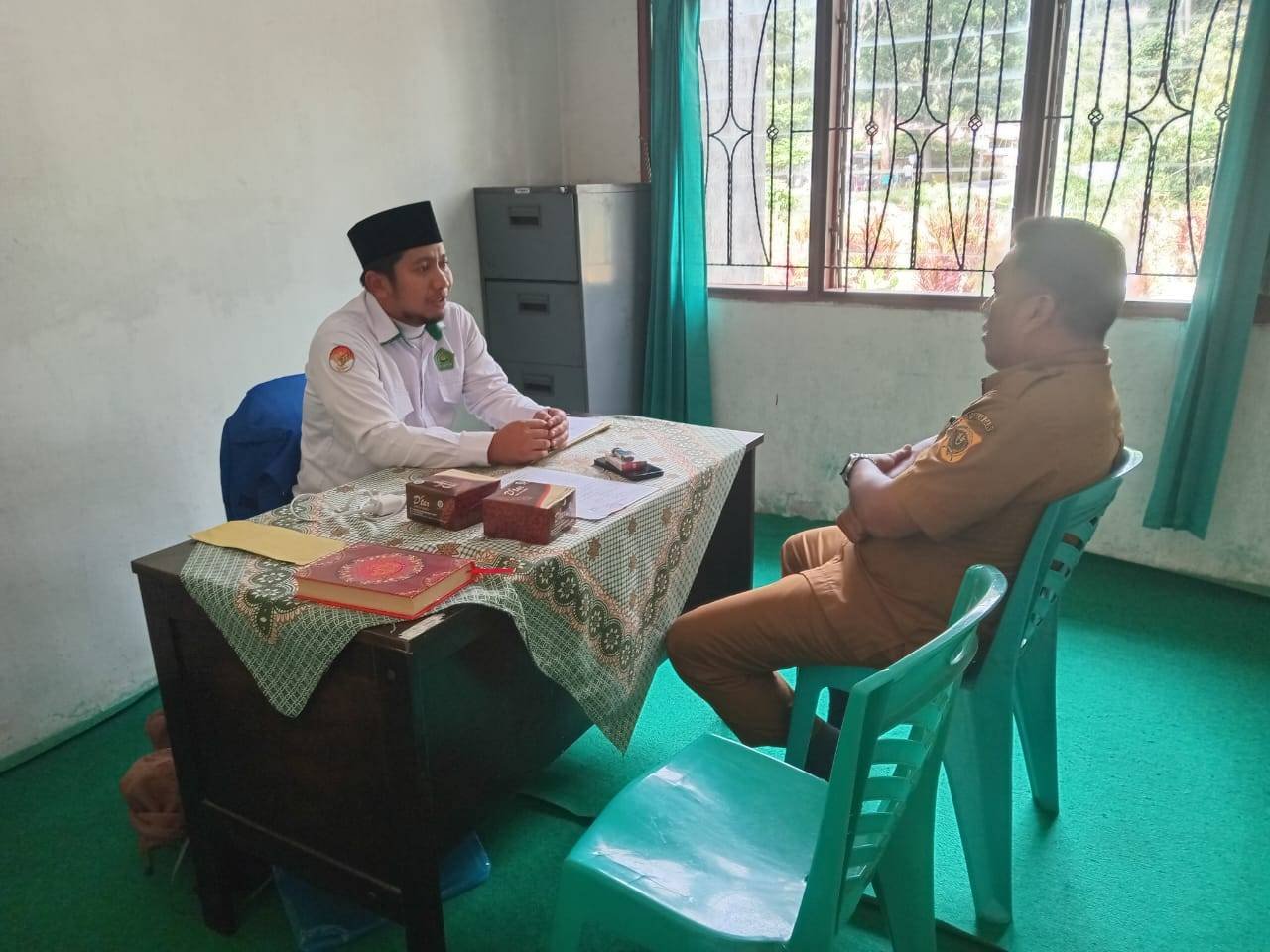 Kepala KUA Tanah Pinem Sambut Hangat Kehadiran Pengurus MUI Kecamatan