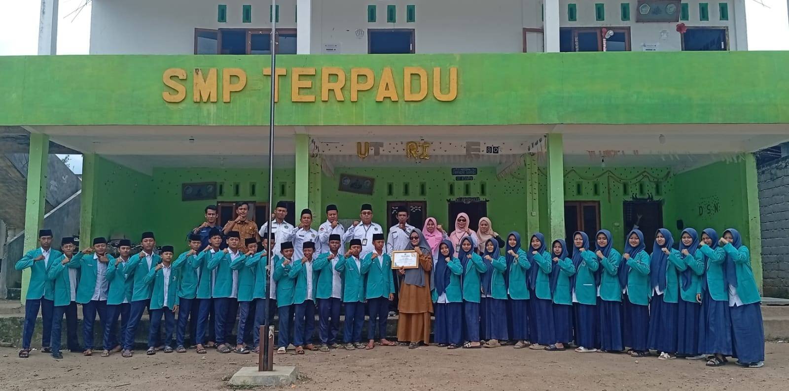 Bimbingan Remaja Usia Sekolah Perkuat Karakter dan Akhlak Generasi Muda