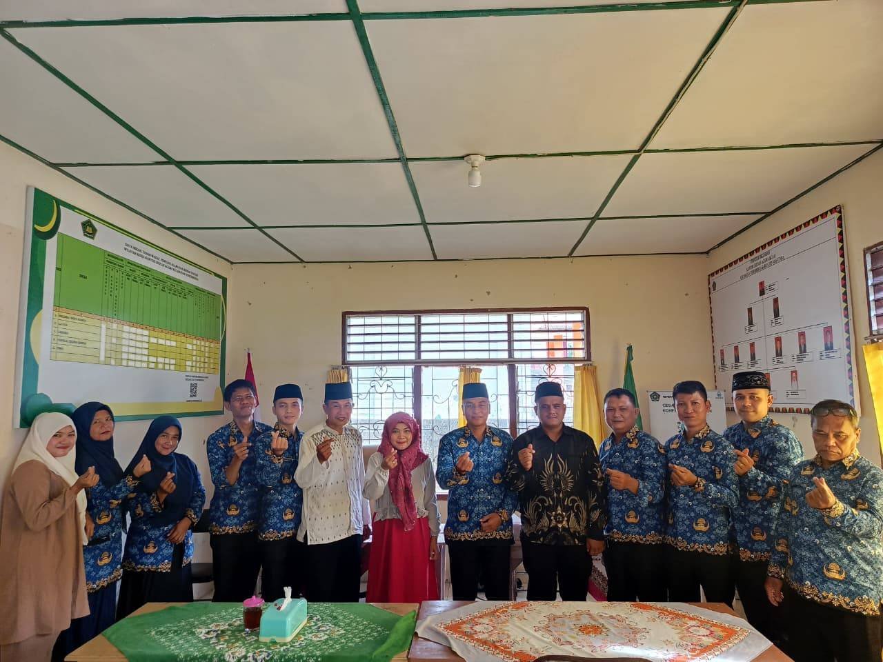 KUA Tuhemberua Gelar Bimwin: Konsep dan Psikologi Keluarga Sakinah