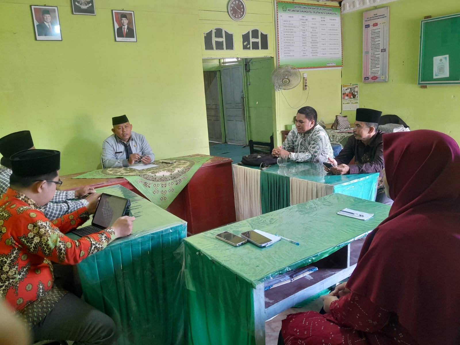 KUA Gunungsitoli Selatan Gelar Rapat Koordinasi Akhir Tahun 2025