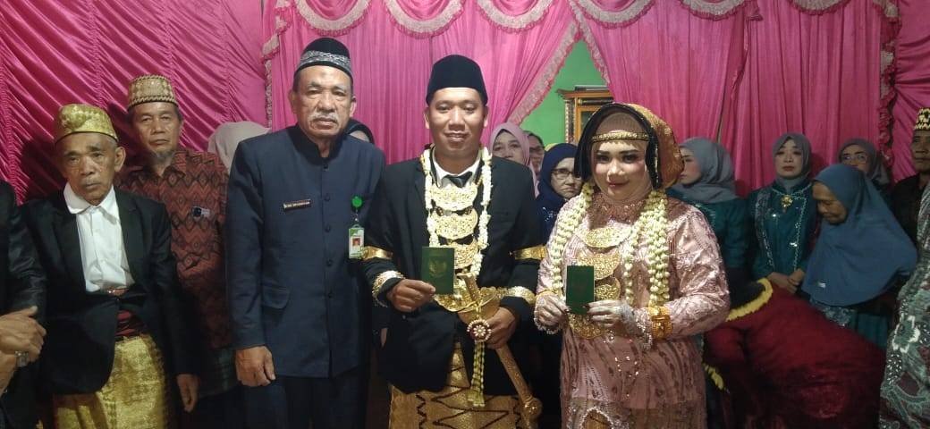 Ikatan Halal Menuju Keluarga Sakinah, Akad Nikah Zunaidar dan Efri Wahyuni di Blambangan Umpu