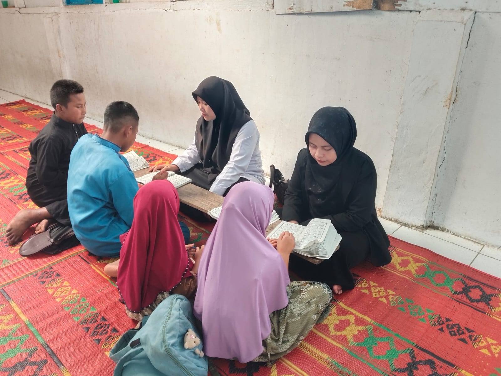 Berantas Buta Aksara Al-Qur'an, PAI KUA Sidikalang Gelar Pembelajaran di Masjid Jabal Nur