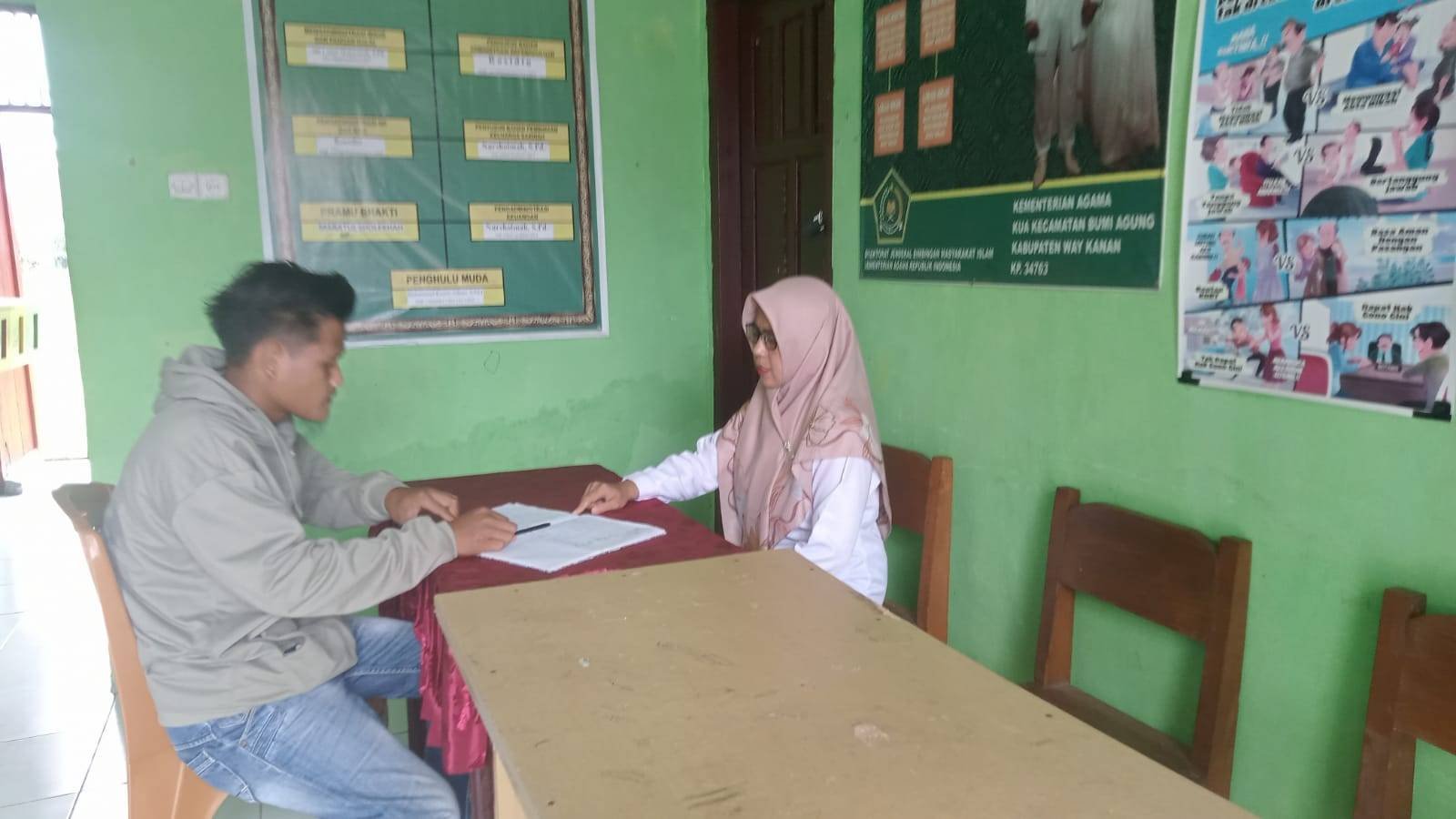 Awal Tahun, KUA Bumi Agung Lakukan Pelayanan Dengan Lebih Semangat