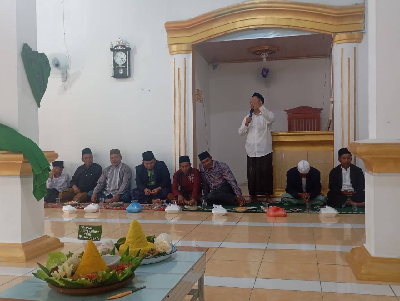 KUA Penukal Utara Menghadiri Peringatan Isro' Mi'raj dan HUT Transmigrasi 