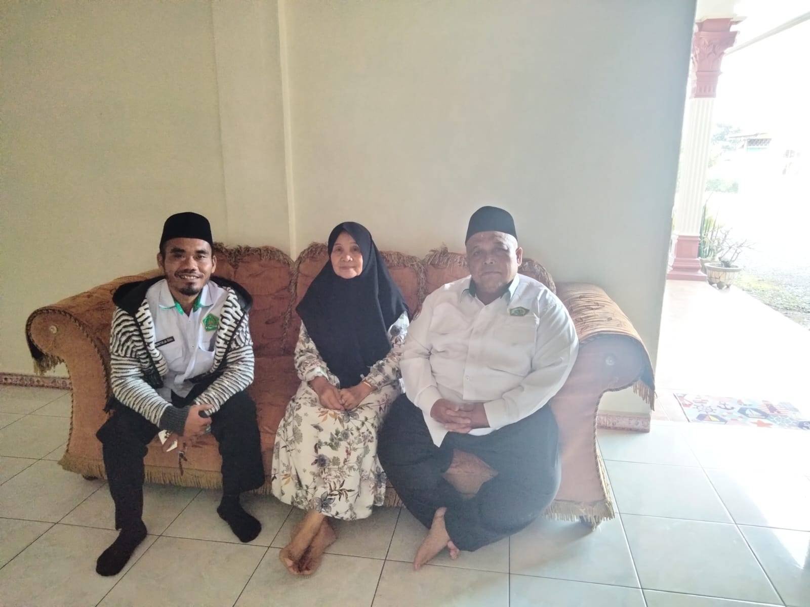 Perkuat Edukasi Keagamaan, KUA Sidikalang Bahas Pelaksanaan Fardhu Kifayah di Majelis Taklim At-Taqwa
