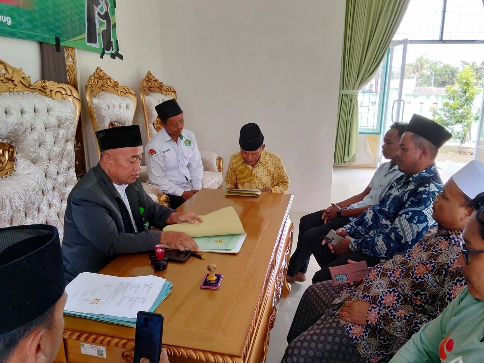 KUA Sekampung Perkuat Legalitas Wakaf Umat