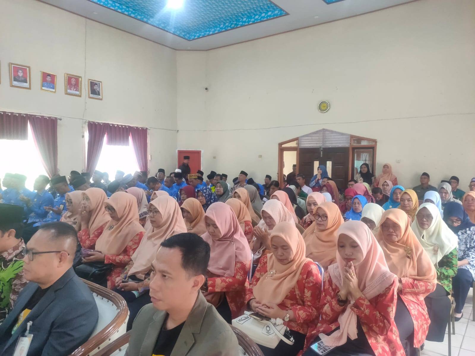 Kepala KUA Marga Sekampung Hadiri Pisah Sambut Kakankemenag