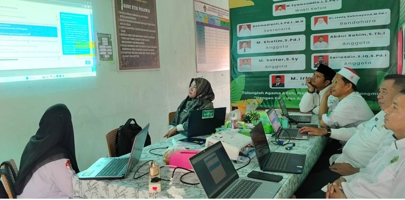 Kepala KUA Kecamatan Dumai Barat Lakukan Sosialisasi Penyusunan SKP 2026