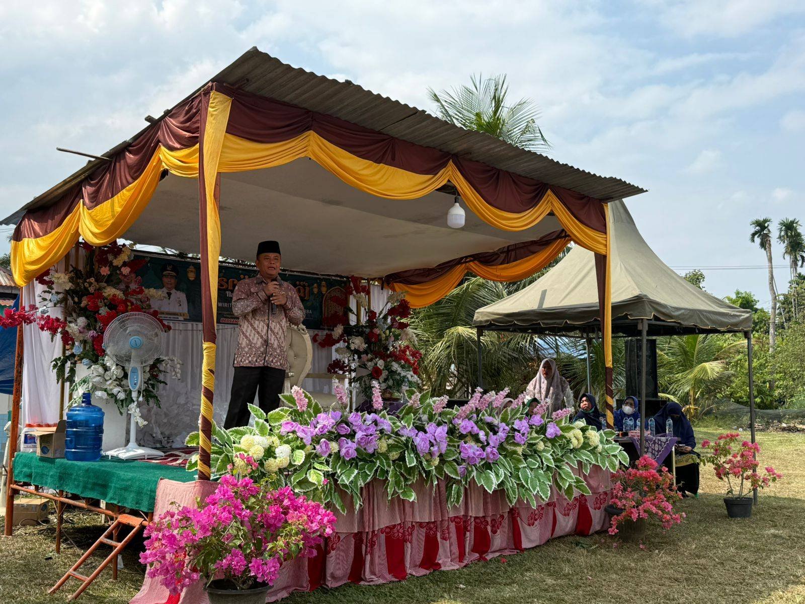 Ka. KUA Bangun Purba Hadiri dan Berikan Sambutan pada Wirid Akbar di Desa Sialang