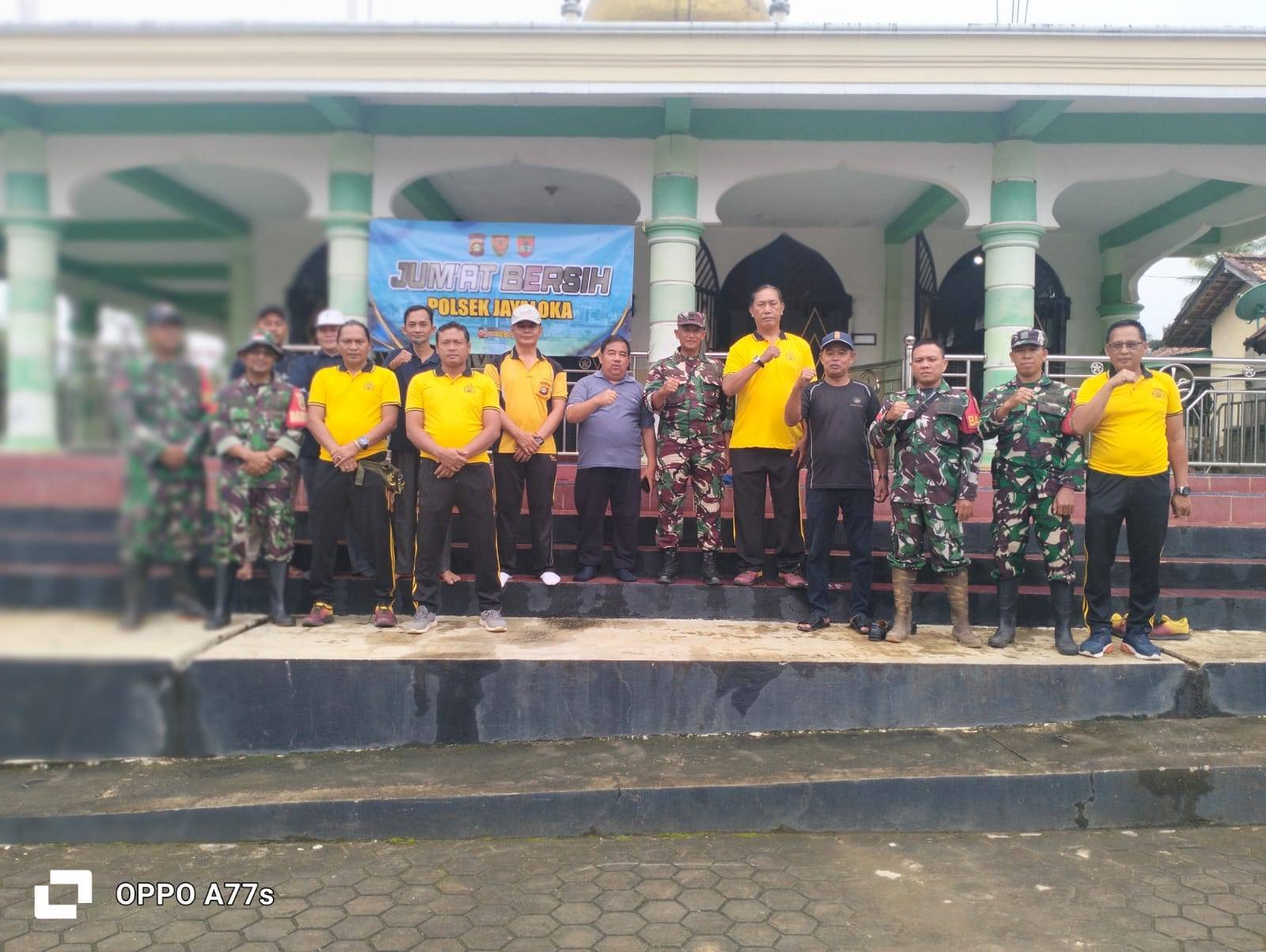 Jumat bersih di Kecamatan Jayaloka Jadikan ibadah Lebih Nyaman