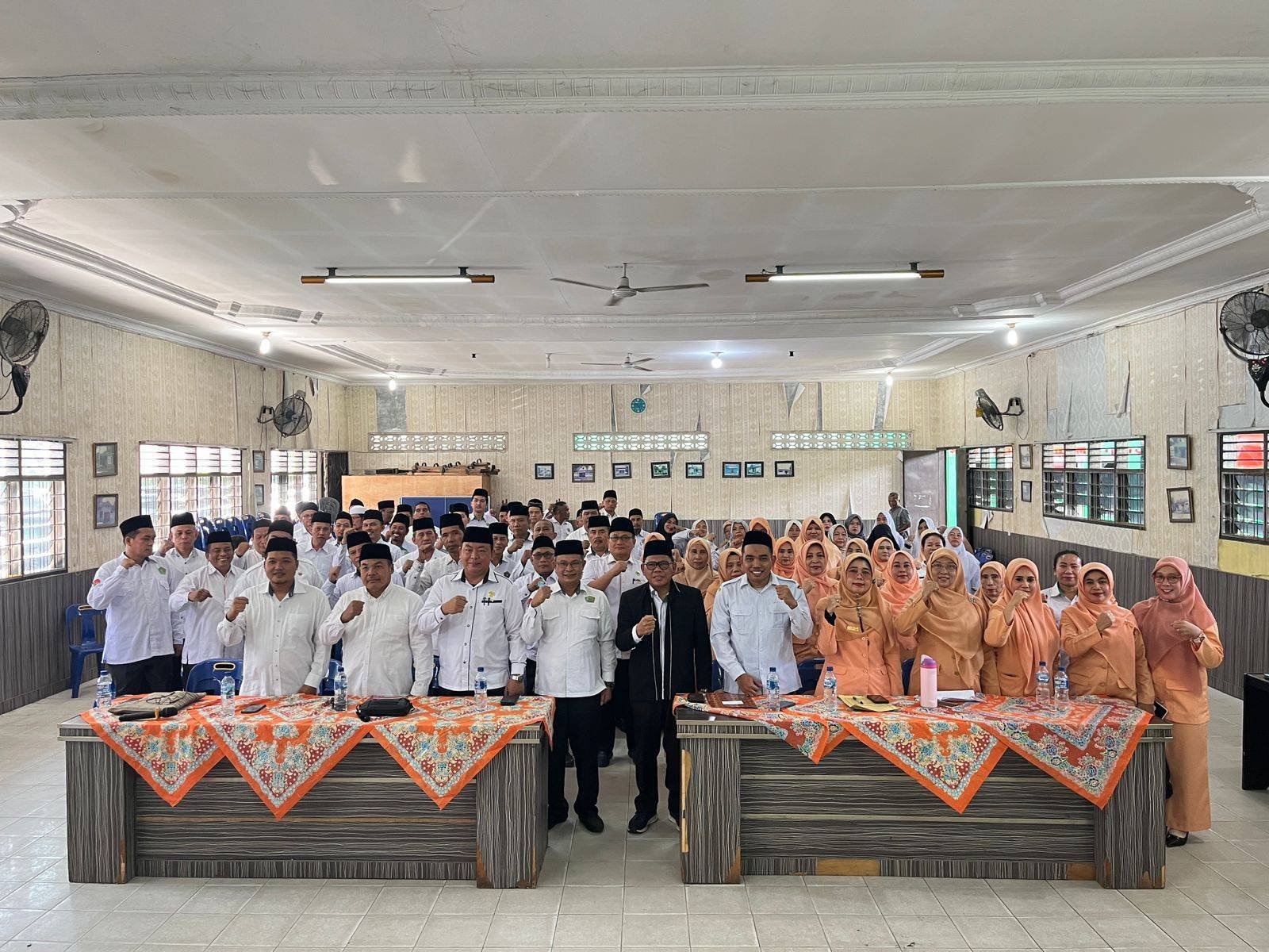 Perkuat Layanan Berdampak dan Tata Kelola Berintegritas, Ka. KUA Pancur Batu Ikuti Ekspos Supervisi NR TW IV Tahun 2025