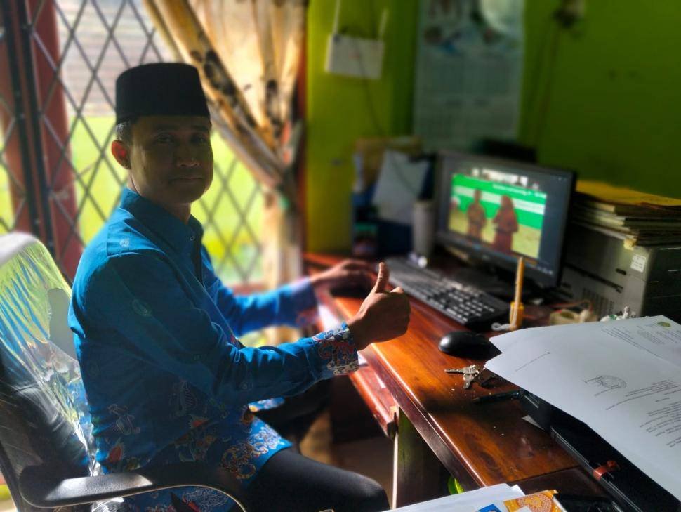 Plh Kepala KUA Jabung Ikuti Rakerwil Daring