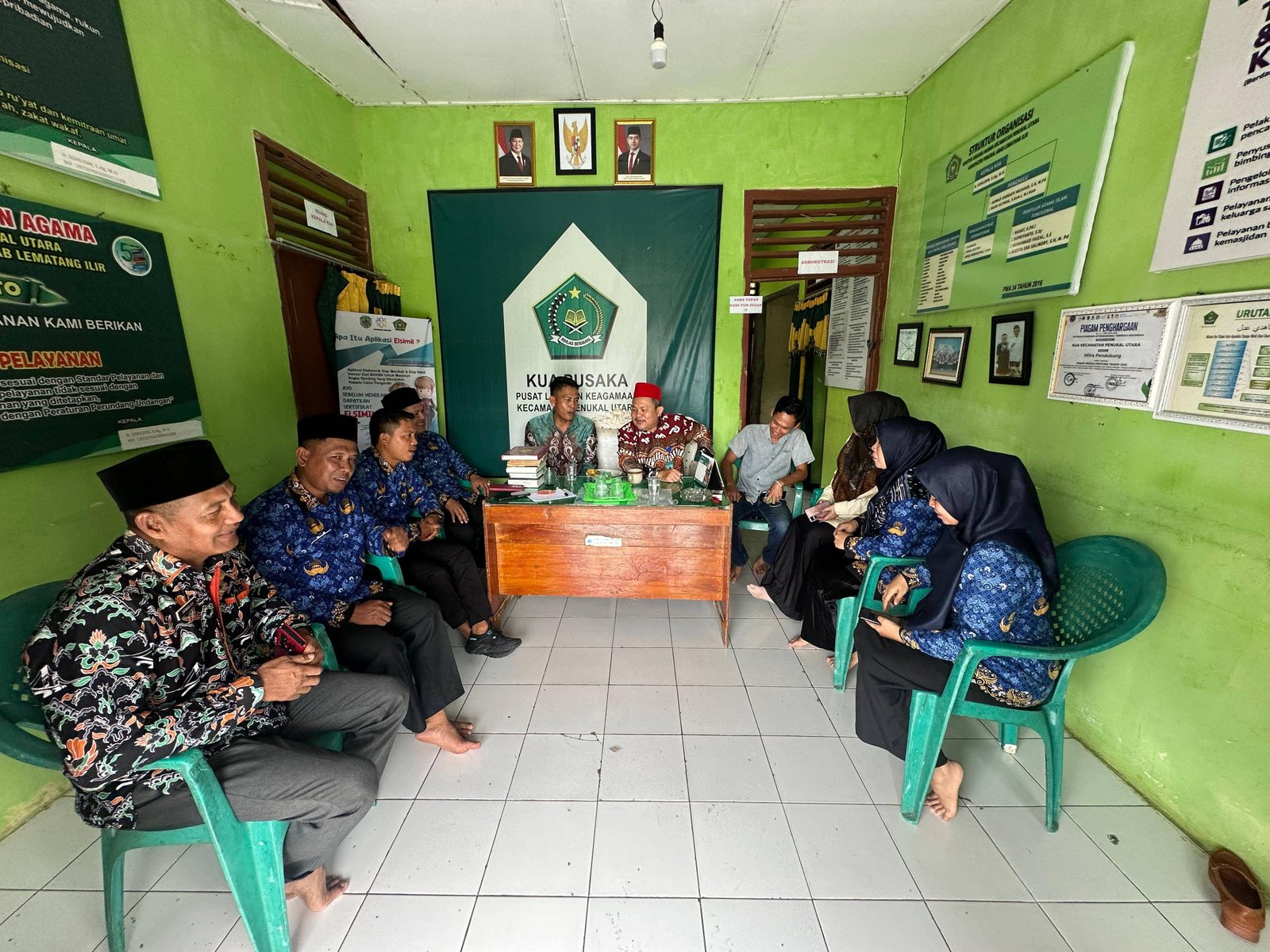 Kasi Bimas Kemenag PALI Lakukan Monev di KUA Kecamatan Penukal Utara