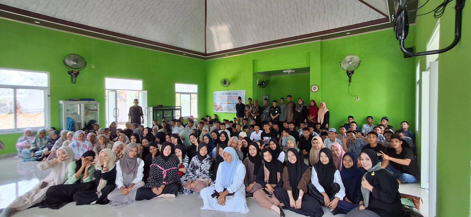 BRUS The Most KUA Warnai Ramadan 1447 H, KUA Lilirilau Bina Siswa SMA Negeri 7 Soppeng dengan Metode Edukatif dan Interaktif