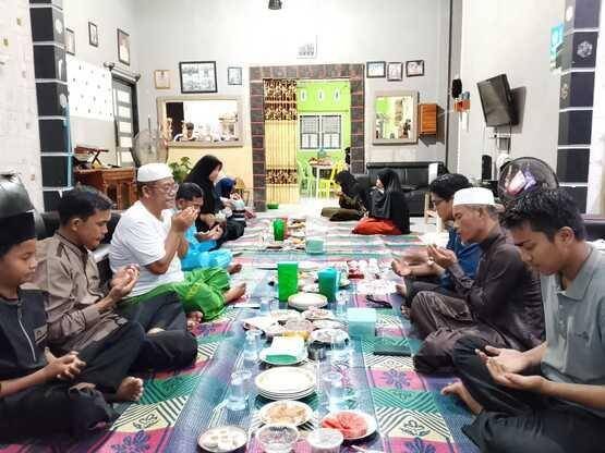 Diawali Buka Puasa Bersama, KUA Bukit Batu Gelar Safari Ramadan Ketiga di Masjid Darul Ihsan Desa Batang Duku