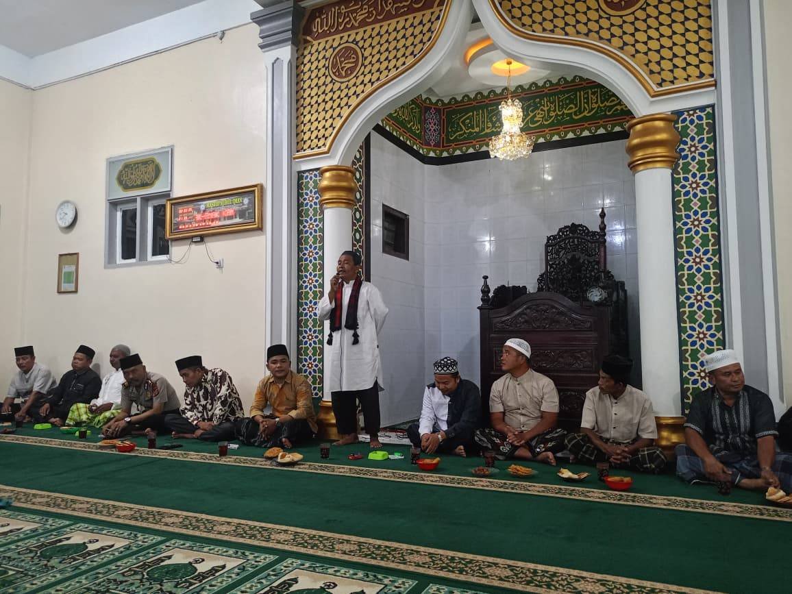 Jalin Ukhuwah Pemerintah dan Masyarakat, KUA Muarasipongi Safari Ramadan ke-3 di Masjid Nurul Iman 