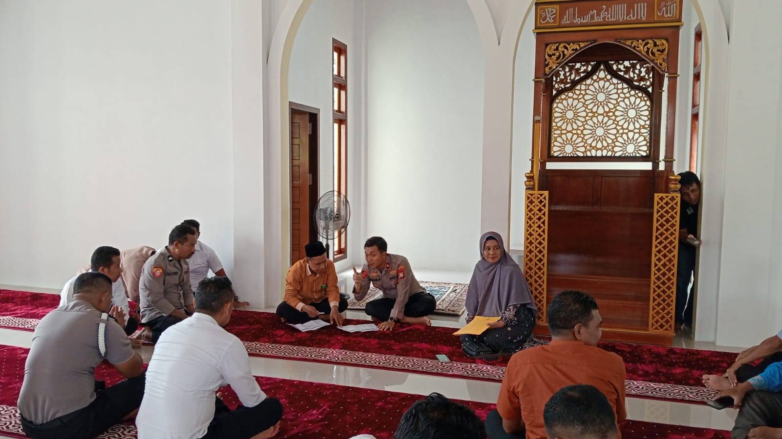 Kasi Bimas Islam dan Kepala KUA Bacan Tinjau Kelayakan Mushalla untuk Alih Status Menjadi Masjid