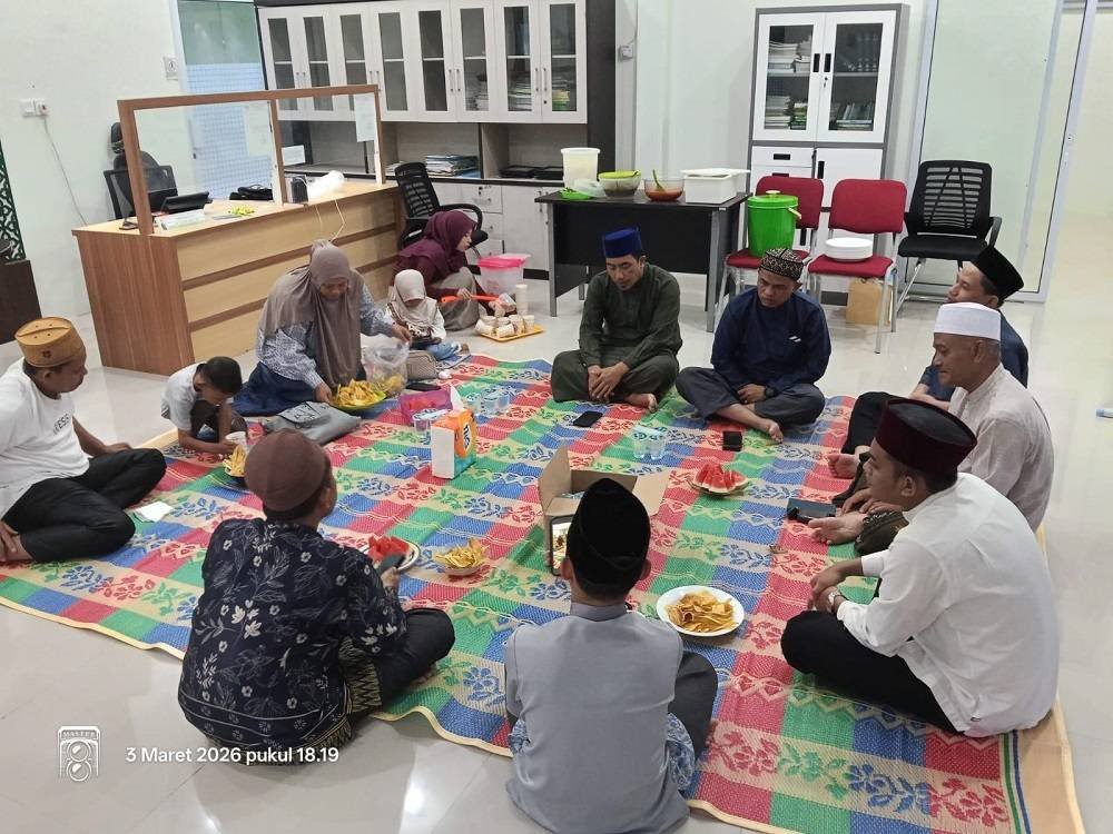 Momentum Ramadhan, Kepala KUA Siak Perkuat Sinergi Lewat Buka Puasa Bersama