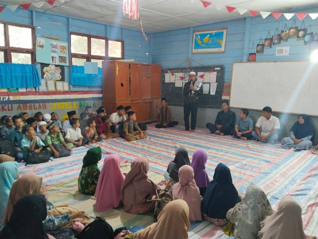 Melalui Kultum Ramadan, CPNS Penghulu KUA Simangumban Tanamkan Cinta Al-Qur’an kepada Siswa SD