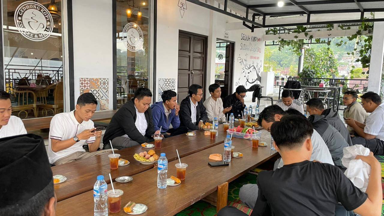 Ramadan Penuh Makna, CPNS Penghulu Banjarnegara Selenggarakan Bukber dan Kajian Islami Bersama APRI