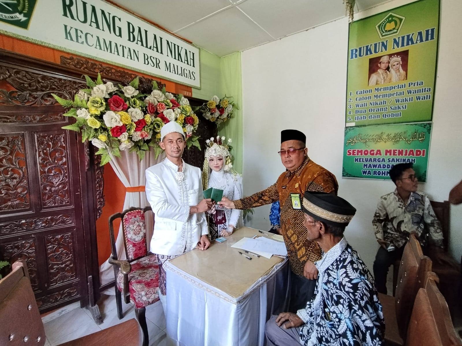 Ka. KUA Bosar Maligas Tetap Prima, Pencatatan Pernikahan Berjalan Lancar Pasca Ramadhan