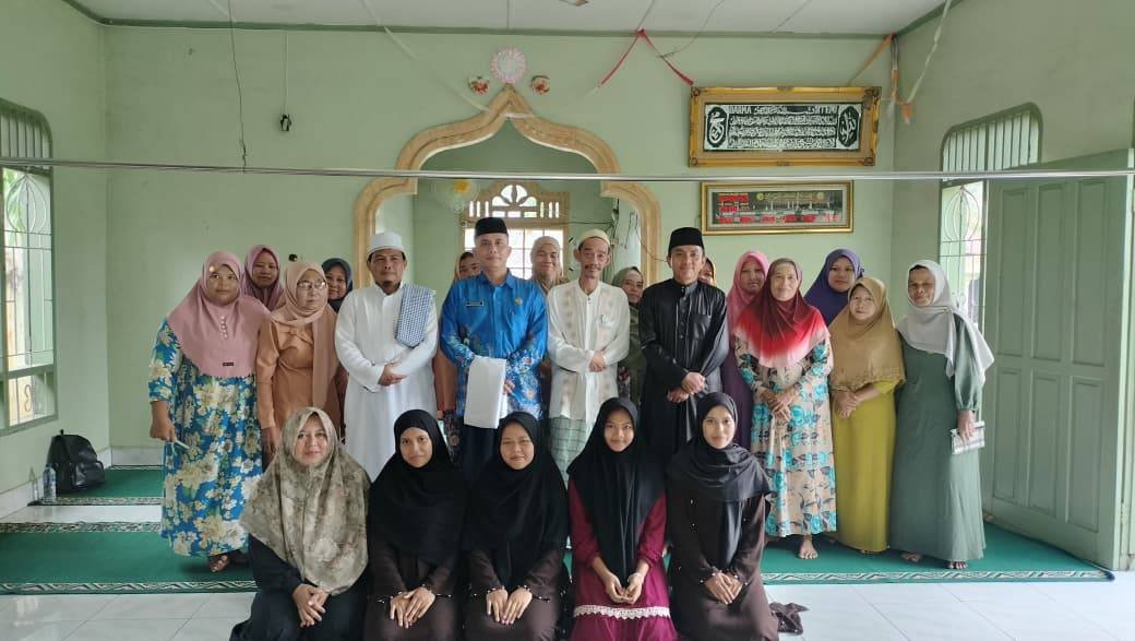 Tekankan Semangat Beragama, Ka. KUA Sei Bingai Beri Bimbingan Perwiridan Akbar Desa Simpang Kuta Buluh